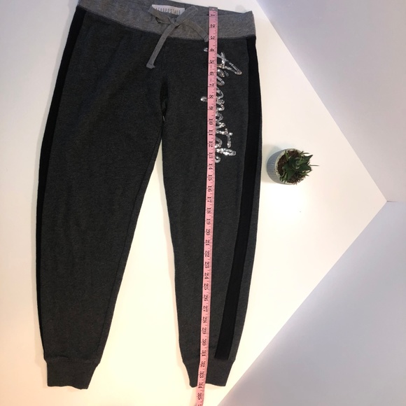 Aeropostale grey joggers, small - Picture 3 of 6